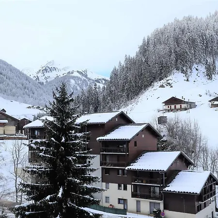 Cosy Pour 4, Au Coeur Du Village, Proche Des Pistes Et Avec Piscine Estivale - Fr-1-342-173 Apartment Areches
